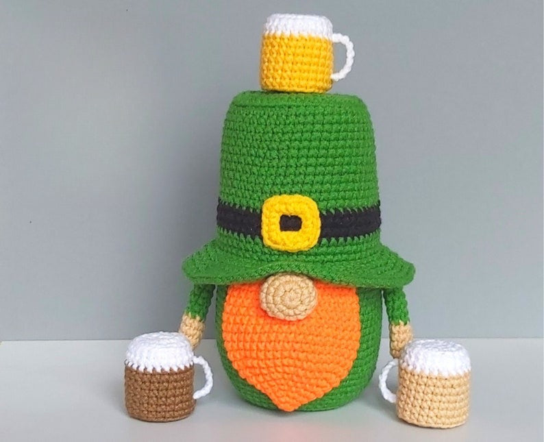 Crochet St Patricks Gnome Beer Cup