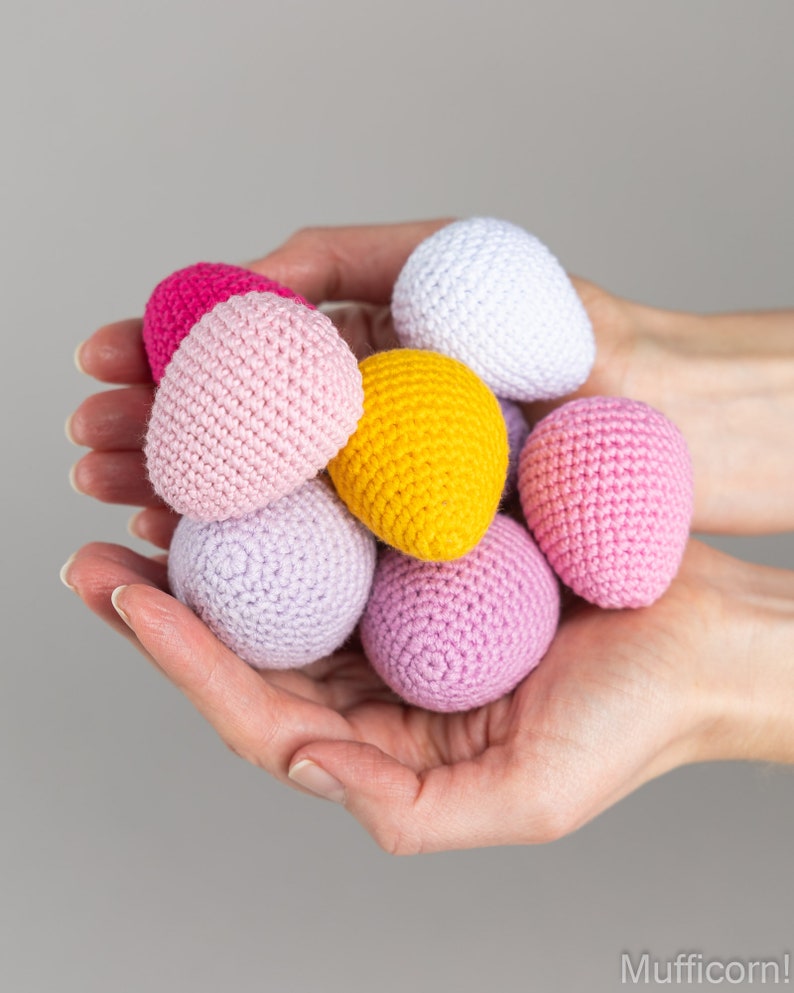 Crochet Easter bunny egg pattern