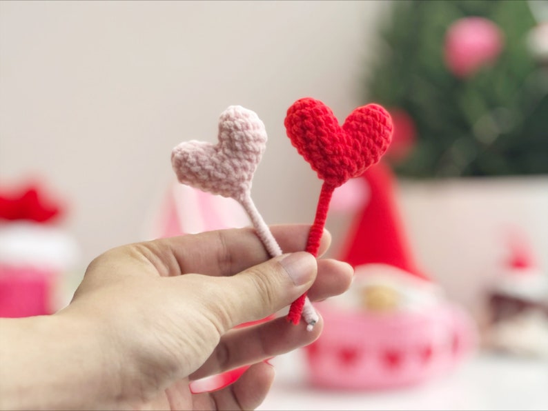 Crochet Valentine Couple Gnome