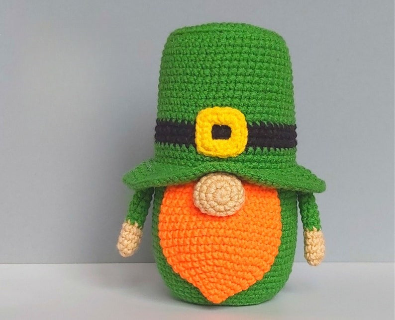 Crochet St Patricks Gnome Beer Cup