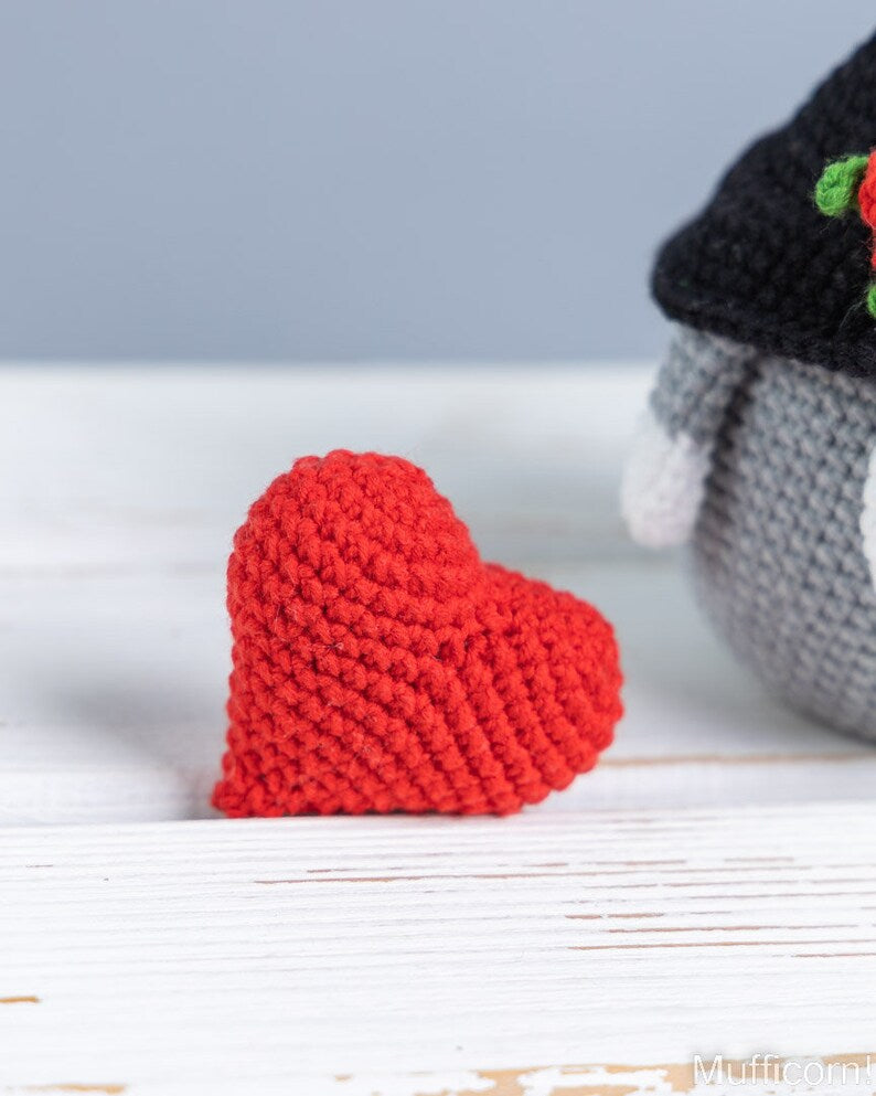 Crochet Valentines Gnome Amigurumi