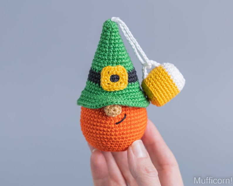 Crochet St Patricks Gnome Keychain