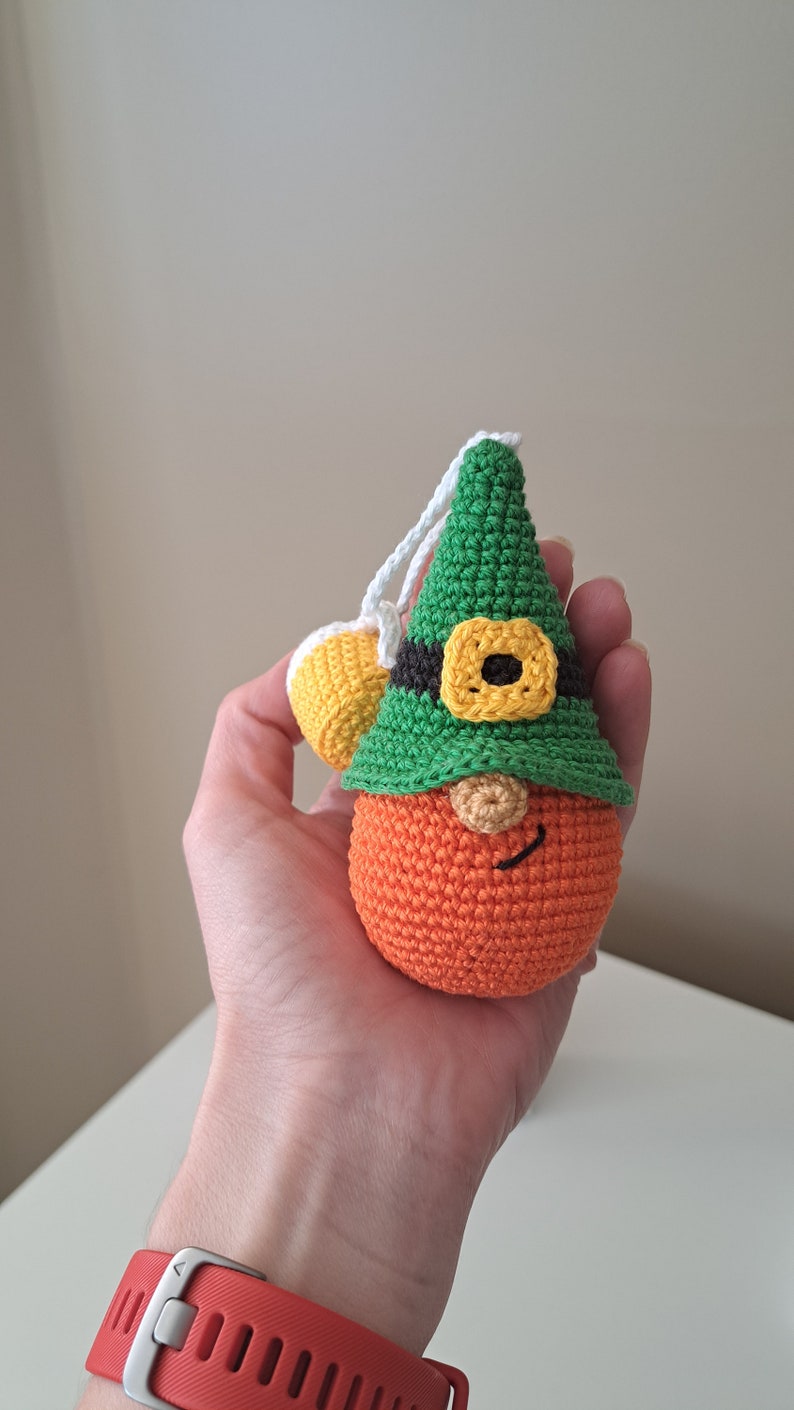 Crochet St Patricks Gnome Keychain
