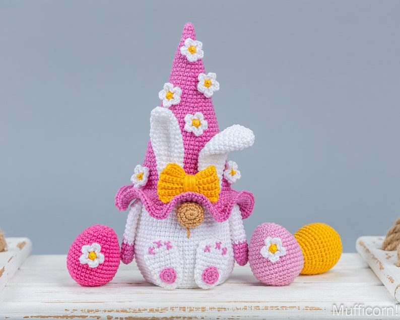 Crochet Easter bunny egg pattern